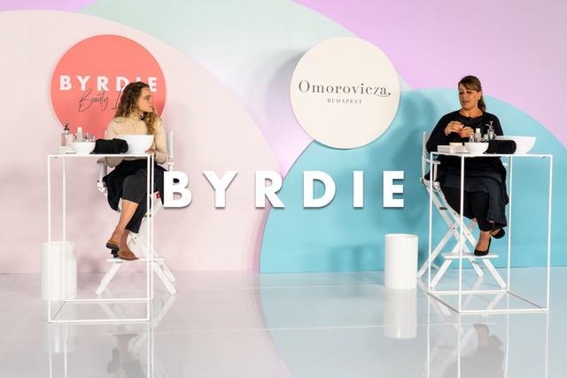 Byrdie Beauty Lab Live Stream